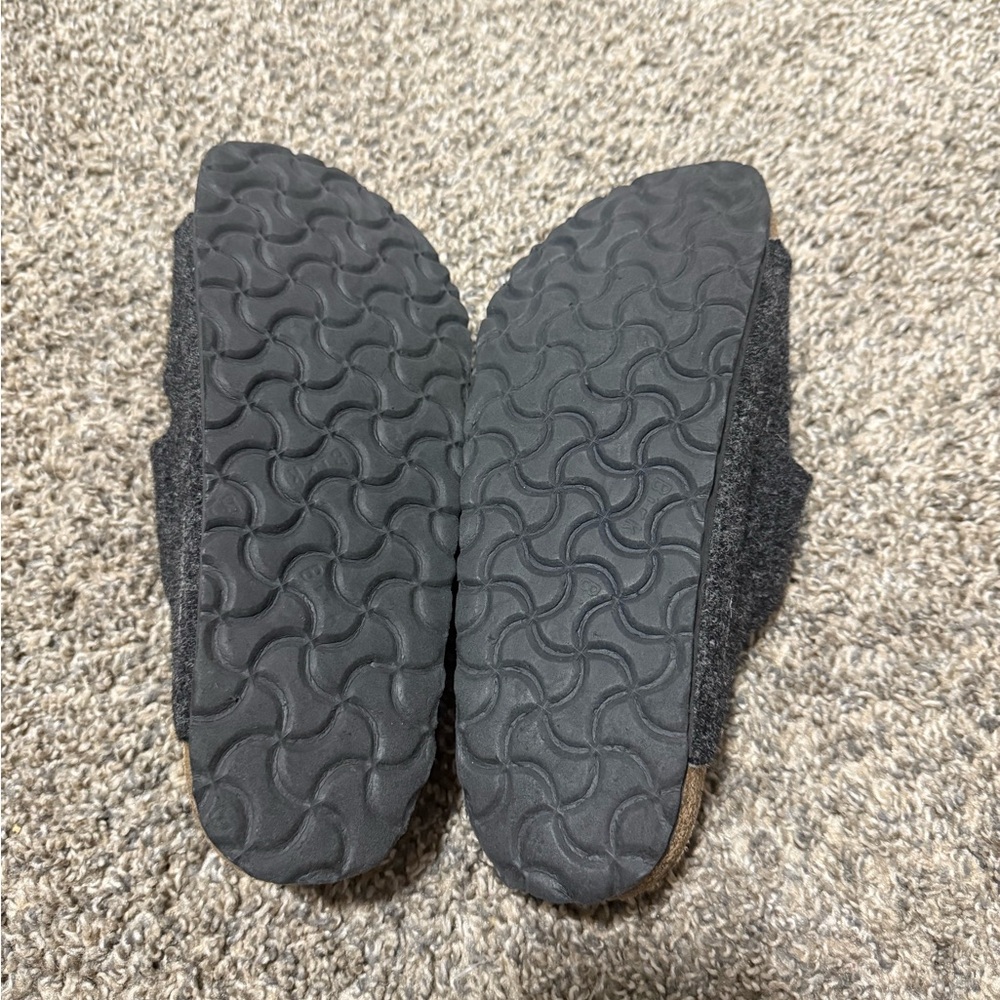 Birkenstock Black and Cream Sandals - Picture 5 of 6